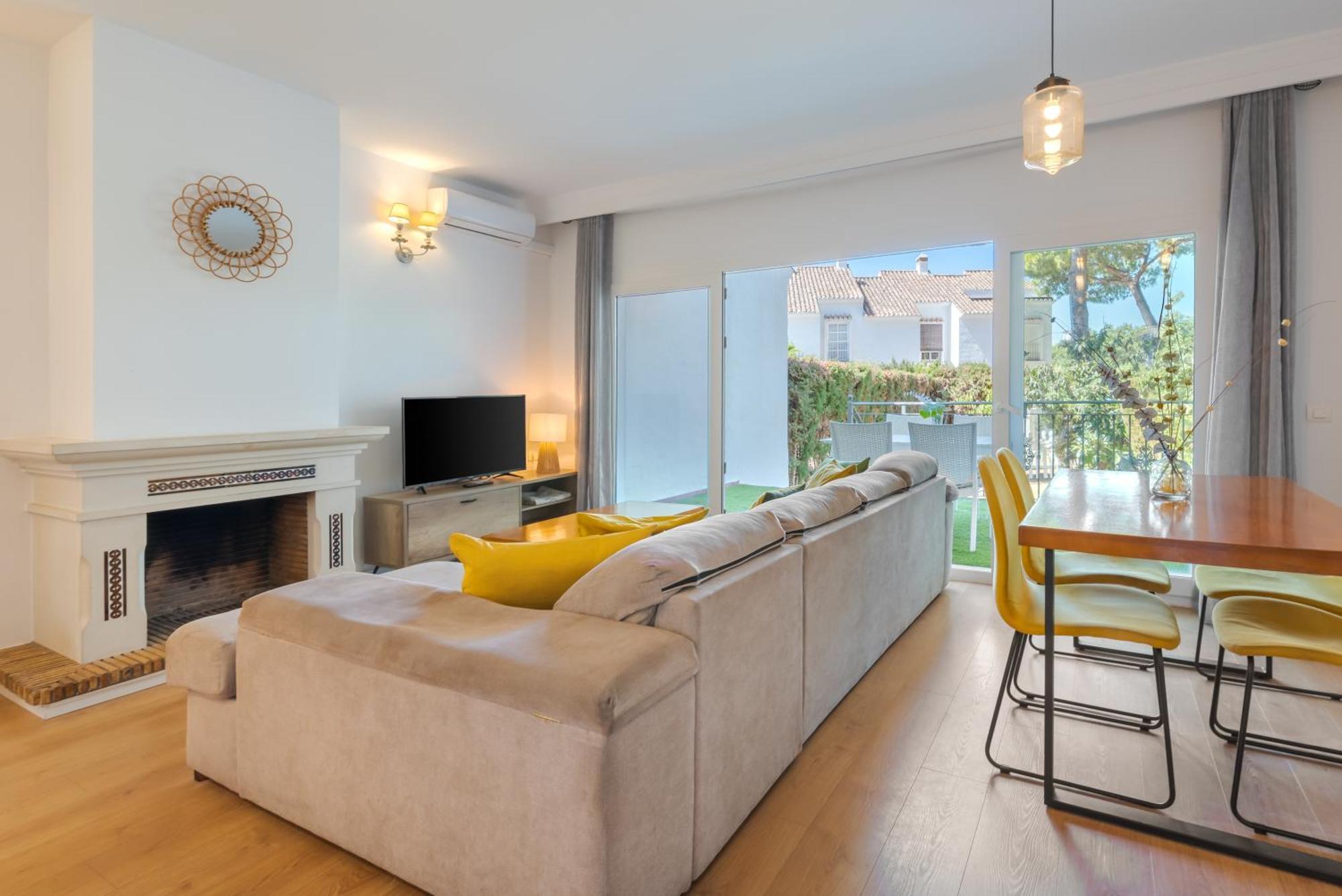 Wintowinrentals Townhouse, Pool & Beach 马尔韦利亚 外观 照片