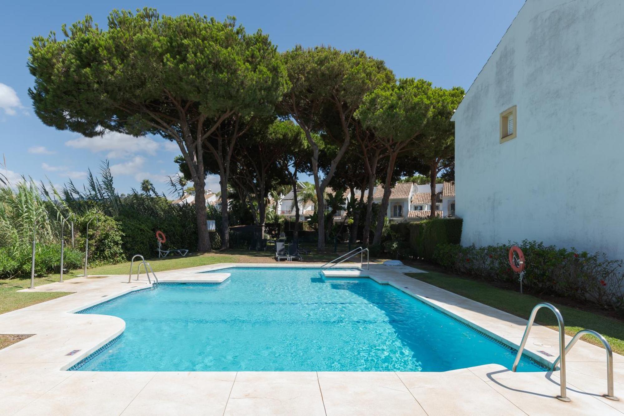 Wintowinrentals Townhouse, Pool & Beach 马尔韦利亚 外观 照片
